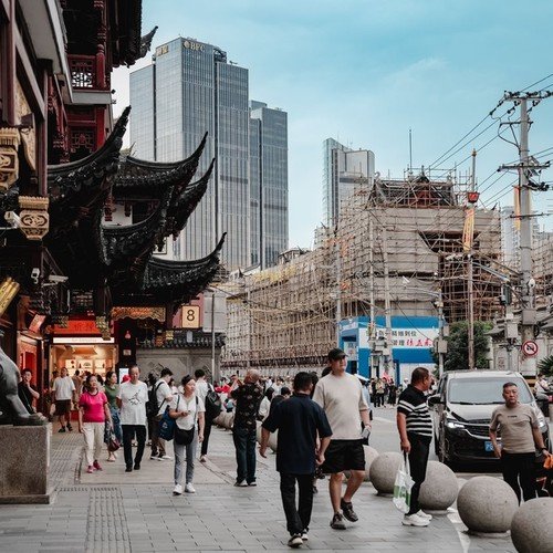 Shanghai street scene