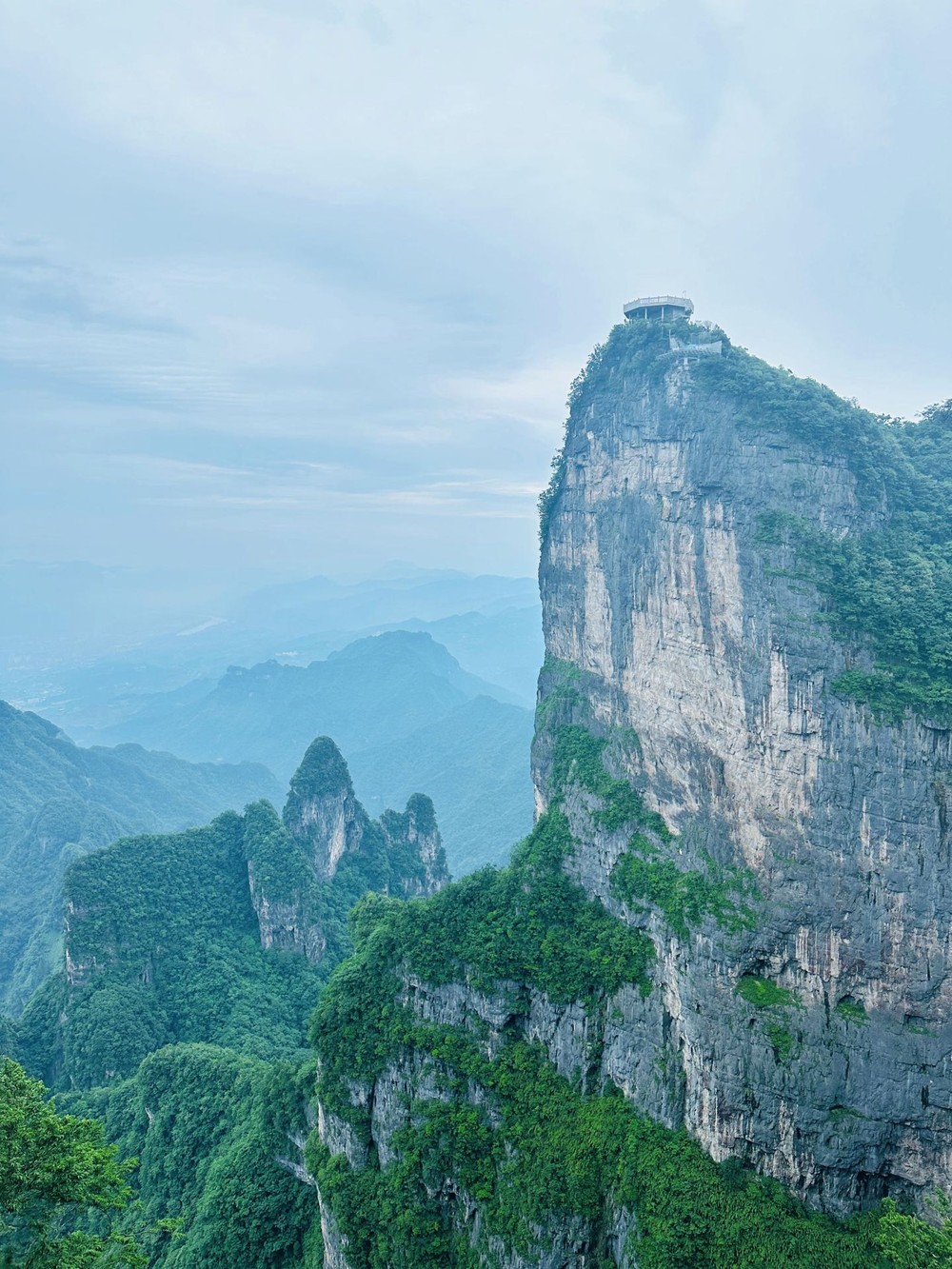 Tianzi Mountain