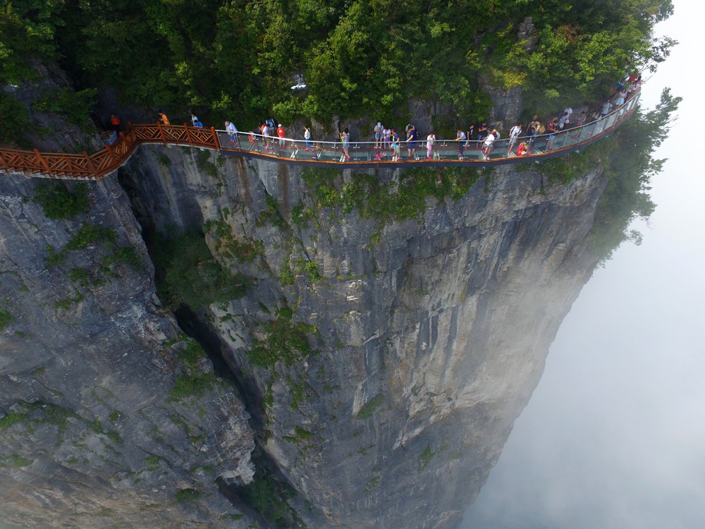 Tianmen Mountain Glass Skywalk