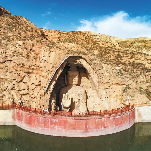 Thousand-Buddha caves at Mati Temple
