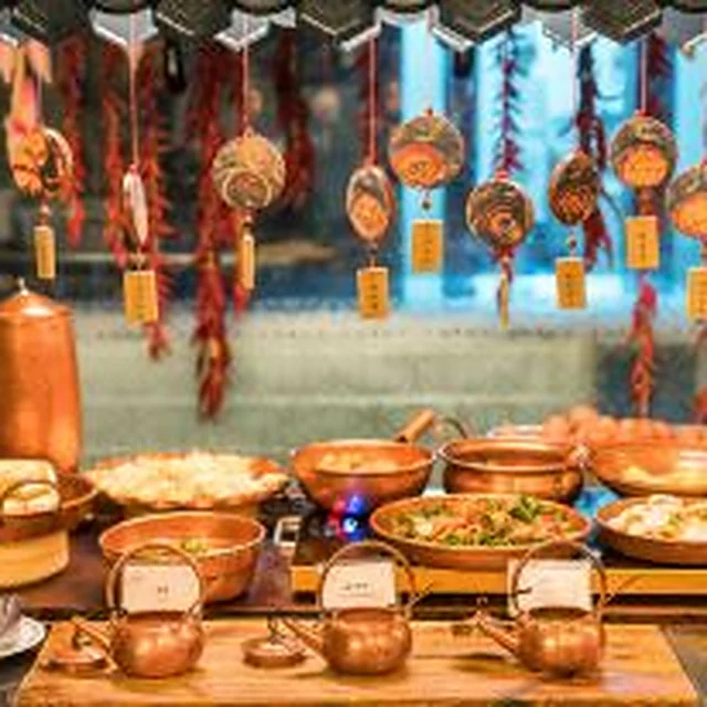 Lijiang International Hotel restaurant